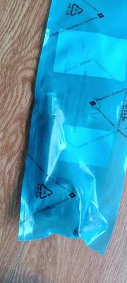 4D32ZT31-22000 		Fuel injector for wheel forklift