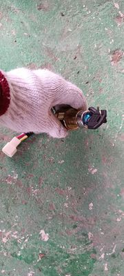 Z8710-04110 		Ignition Switch for  forklift