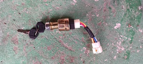 Z8710-04110 		Ignition Switch for  forklift