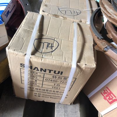 160HP   07440-72202	Steering Pump bulldozer parts