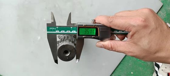 1453-22011  YQX30-0018 Fork Truck Spares Terminal Helical Gear Shaft  11C