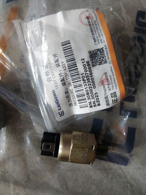 Wheel Loader Accessories Oil Pressure Switch 30B0133P01