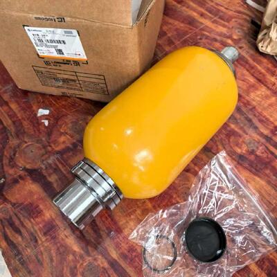 13C0133 Accumulator For LIUGONG Wheel Loader CLG862H、CLG856H、CLG870H、CLG886H