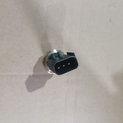 4921517 Oil Pressure Sensor For ISX15、QSX15、ISM11、QSM11、ISX11.9 Engine Spare Parts