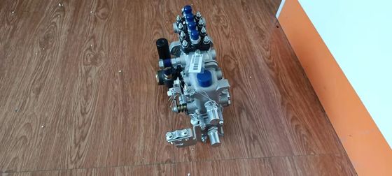 490B-21001 	4QT72Z	   Fuel injection pump for  forklift