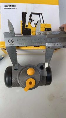 24433-76000G Brake Wheel Cylinder LC35F Forklift Truck Spare Parts