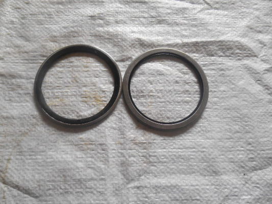 07145-00075   Dust ring bulldozer parts for Y320 TY220 TY160