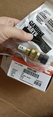 LGMC CUMMINS  spare parts 3085198 Sensor, temperature intake manifold