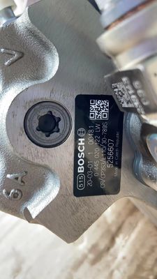 SP132686 Fuel Pump Original Excavator Fuel Delivery Pump