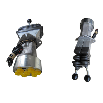 12C0572 Pilot Valve For LIUGONG Wheel Loader CLG862 / 862H / 862N CLG856 / 856H CLG877 / 888