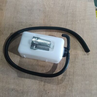 40C1310 Réservoir de lave-glace pour chargeuse sur pneus LIUGONG CLG855N, CLG855H, CLG856, CLG856H, CLG862H
